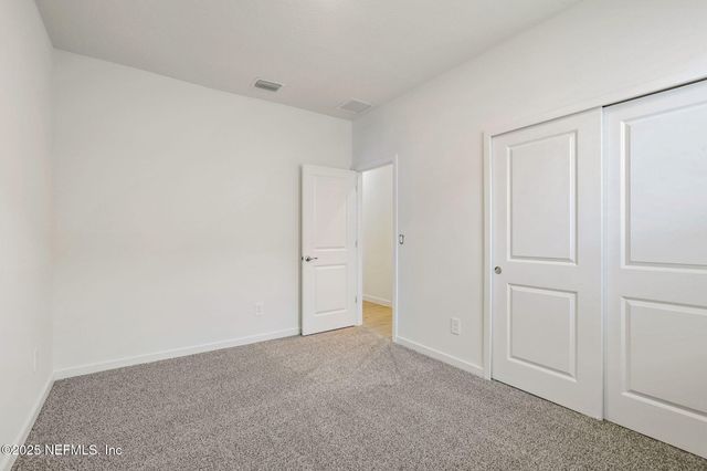 25 ARARAT Drive, Palm Coast, FL 32137
