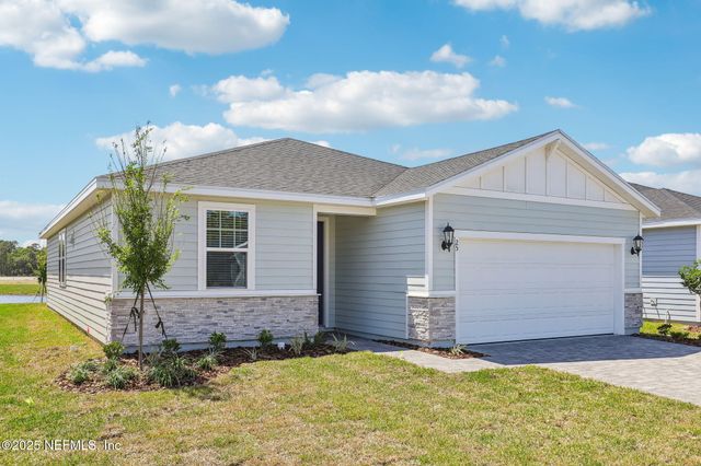 25 ARARAT Drive, Palm Coast, FL 32137
