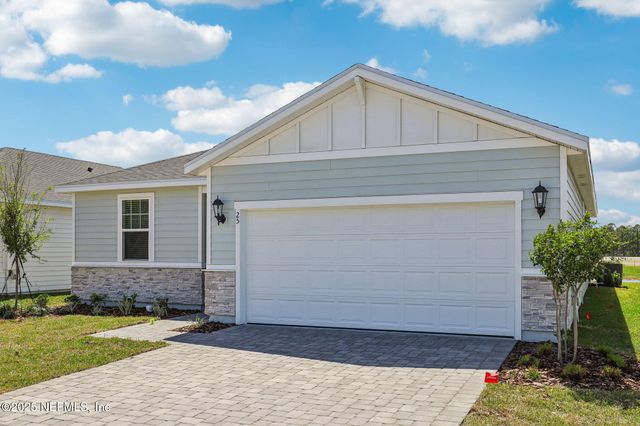 25 ARARAT Drive, Palm Coast, FL 32137