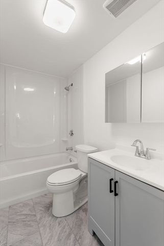 881 Main St 5, Walpole, MA 02081