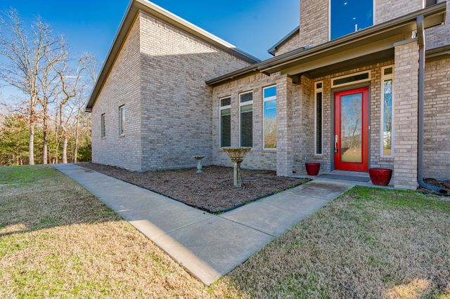 498 County Road 1952, Yantis, TX 75497