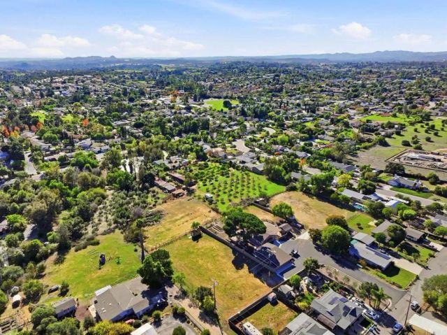 Sky Vista, Fallbrook, CA 92028