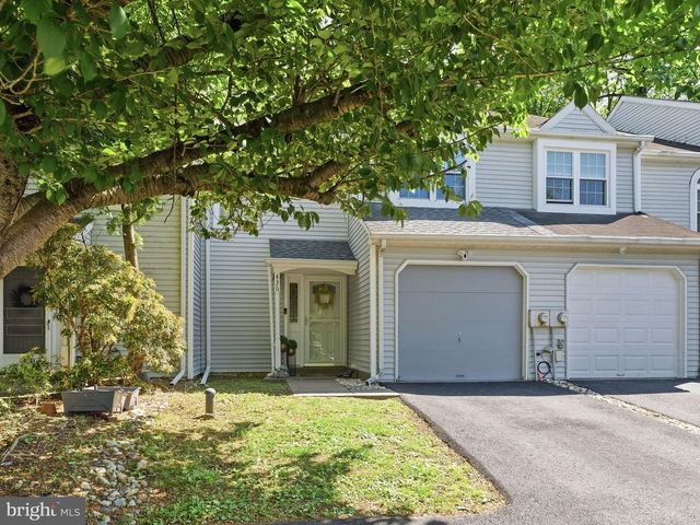 436 WHITTIER DR, Feasterville Trevose, PA 19053