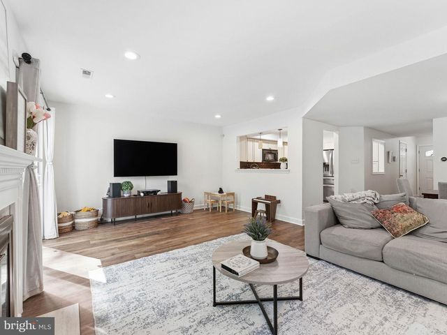 436 WHITTIER DR, Feasterville Trevose, PA 19053