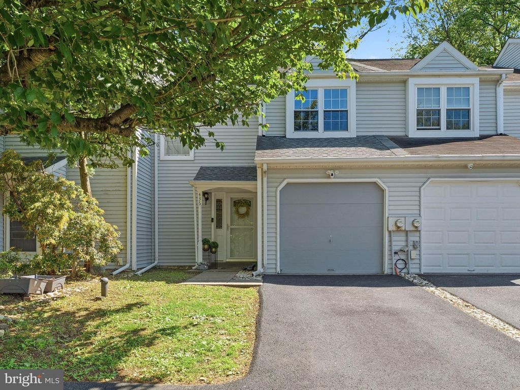 436 WHITTIER DR, Feasterville Trevose, PA 19053