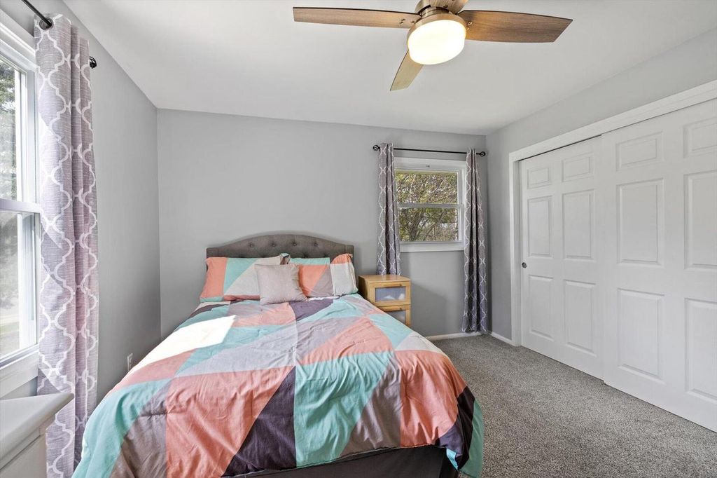 property-img