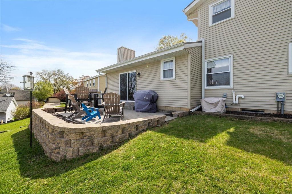 property-img