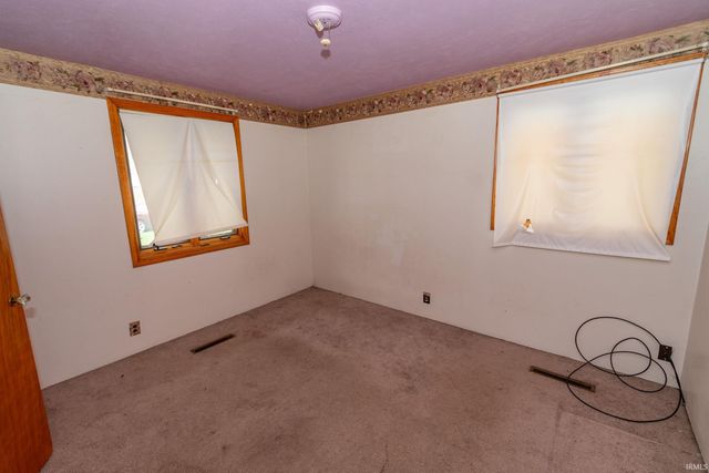 1662 Greenwood Drive, South Bend, IN 46614