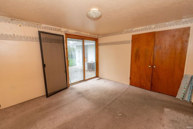 1662 Greenwood Drive, South Bend, IN 46614