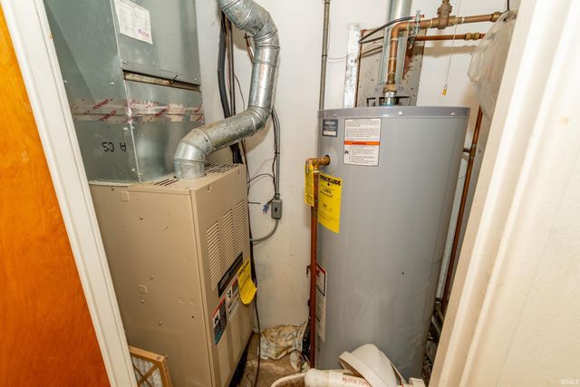 1662 Greenwood Drive, South Bend, IN 46614