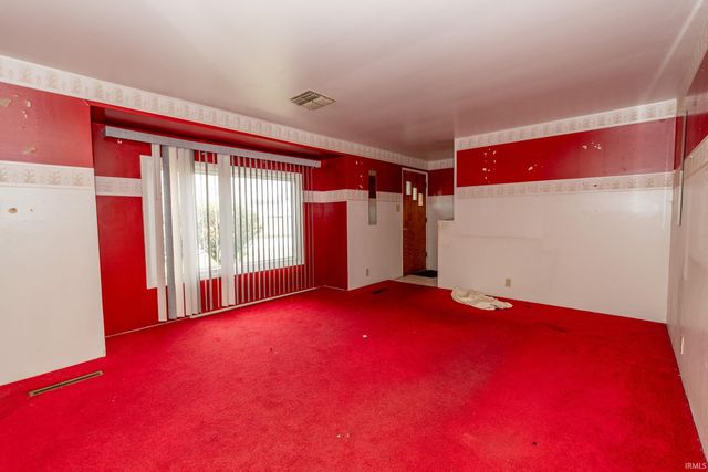 1662 Greenwood Drive, South Bend, IN 46614