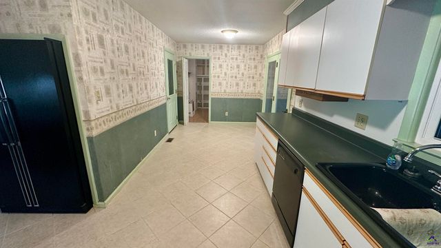 1108 Briarcliff Road, Warner Robins, GA 31088