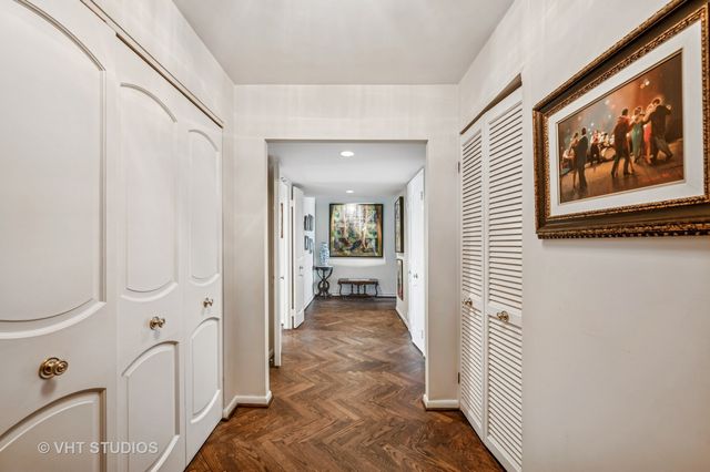 1212 N Lake Shore Drive 28CS, Chicago, IL 60610