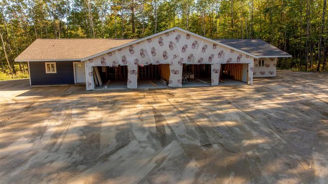 205 Ridgeway Lane, Walker, MN 56484