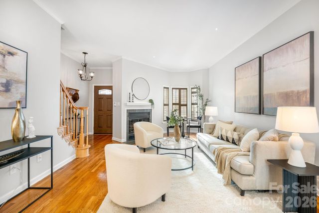 320 W 10th Street, Charlotte, NC 28202