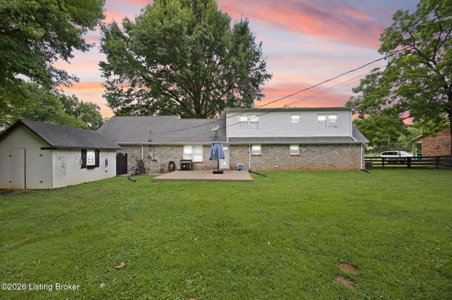 108 Carey Ln, Elizabethtown, KY 42701
