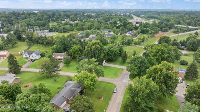 108 Carey Ln, Elizabethtown, KY 42701