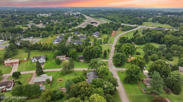 108 Carey Ln, Elizabethtown, KY 42701