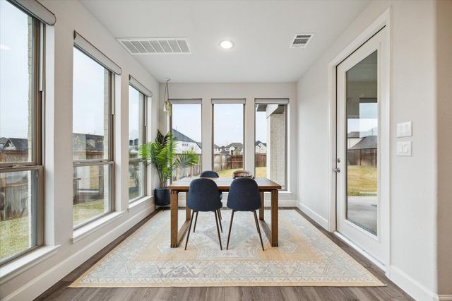 9410 Knollwood Lane, Missouri City, TX 77459