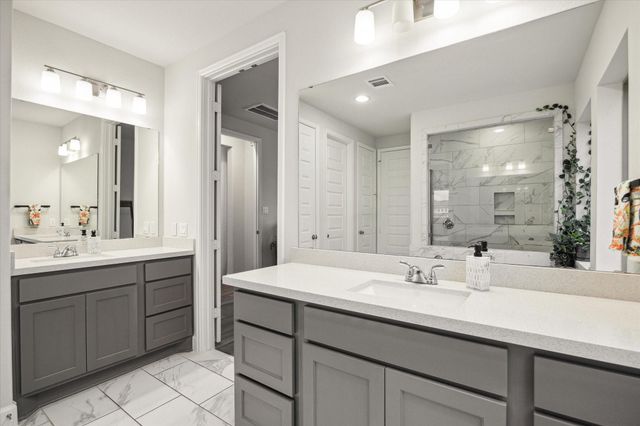 9410 Knollwood Lane, Missouri City, TX 77459