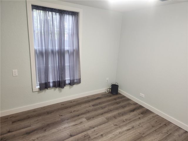 306 hayes, Clarksville, AR 72830