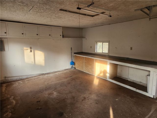 306 hayes, Clarksville, AR 72830