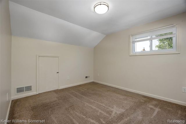 21178 Dexter Boulevard, Warren, MI 48089