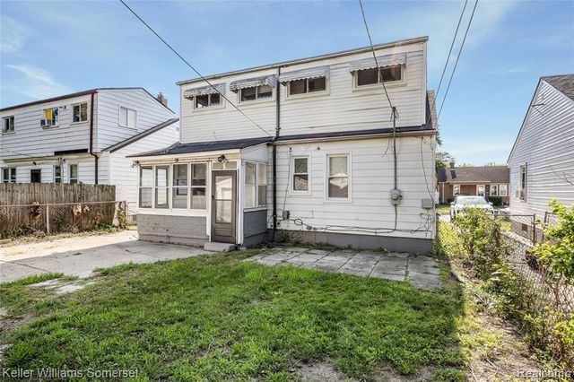 21178 Dexter Boulevard, Warren, MI 48089