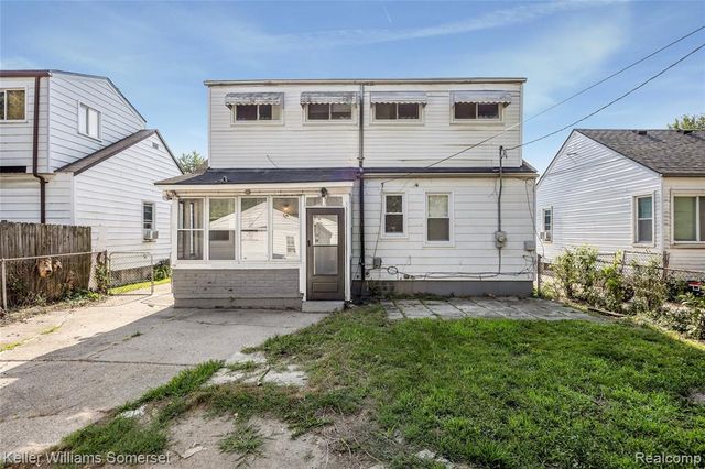 21178 Dexter Boulevard, Warren, MI 48089