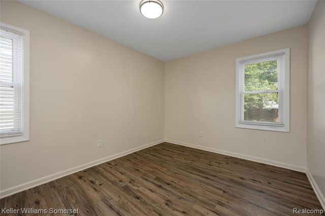 21178 Dexter Boulevard, Warren, MI 48089