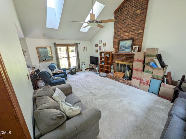 8209 Bellingham Circle, Raleigh, NC 27615