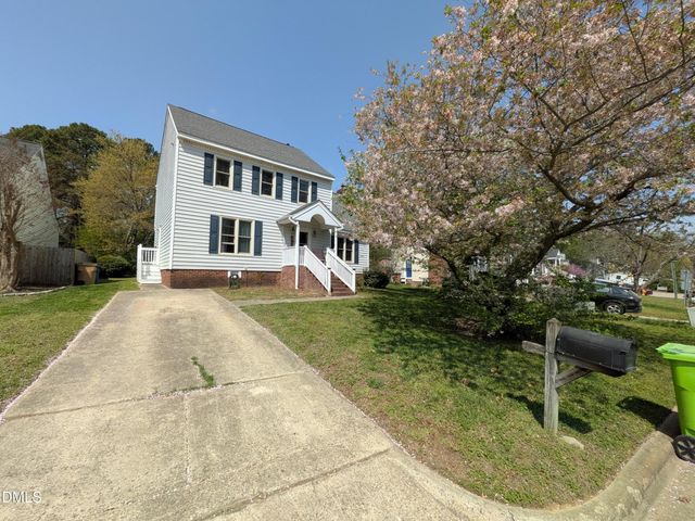 8209 Bellingham Circle, Raleigh, NC 27615