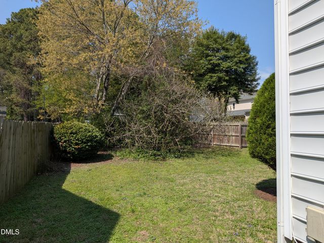 8209 Bellingham Circle, Raleigh, NC 27615