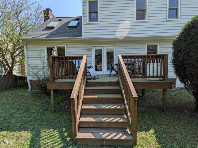 8209 Bellingham Circle, Raleigh, NC 27615