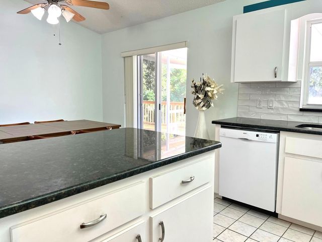 286 KATRINA STREET, De Leon Springs, FL 32130