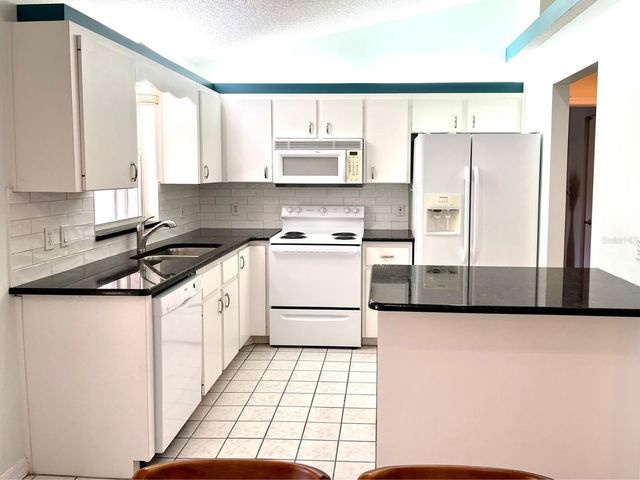 286 KATRINA STREET, De Leon Springs, FL 32130