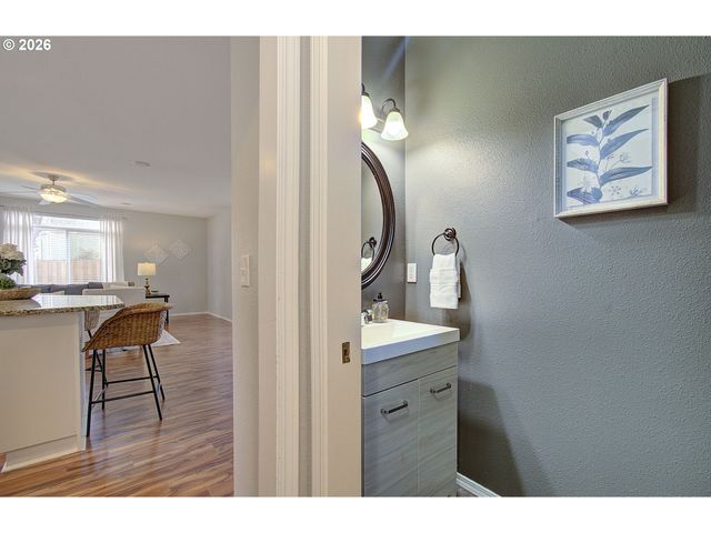 1813 Se 186TH Pl, Vancouver, WA 98683