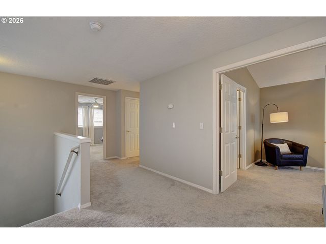 1813 Se 186TH Pl, Vancouver, WA 98683