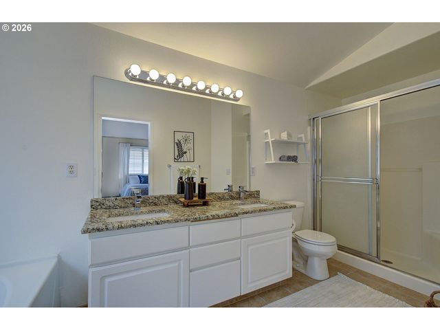 1813 Se 186TH Pl, Vancouver, WA 98683