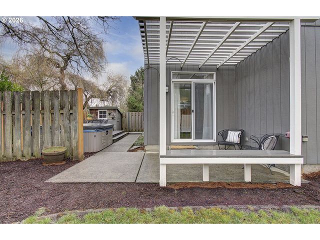 1813 Se 186TH Pl, Vancouver, WA 98683