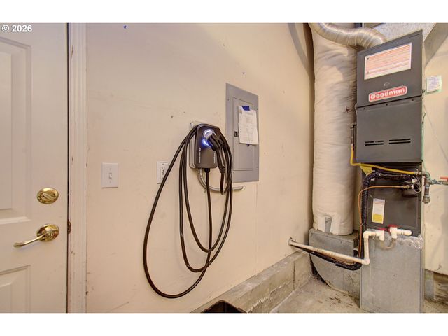 1813 Se 186TH Pl, Vancouver, WA 98683