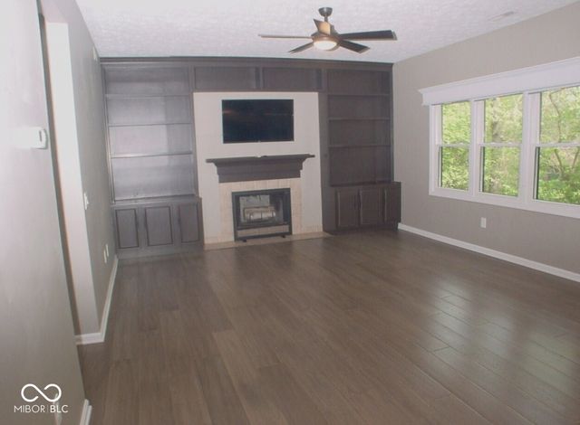 7623 Willow Ridge, Fishers, IN 46038