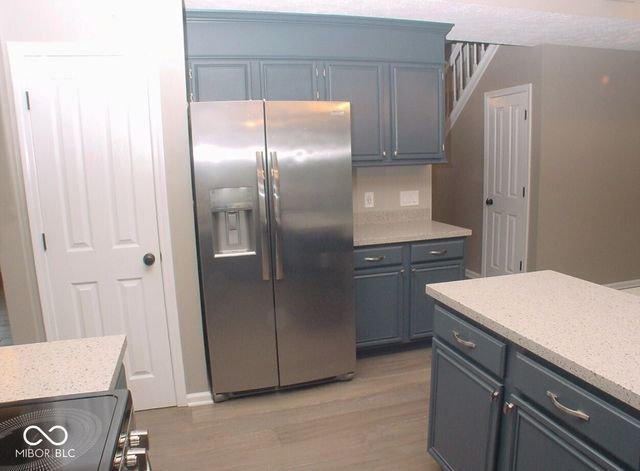 7623 Willow Ridge, Fishers, IN 46038