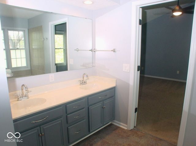 7623 Willow Ridge, Fishers, IN 46038