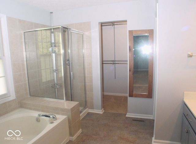 7623 Willow Ridge, Fishers, IN 46038