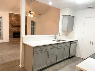 2121 Stone Moss Lane, Grapevine, TX 76051