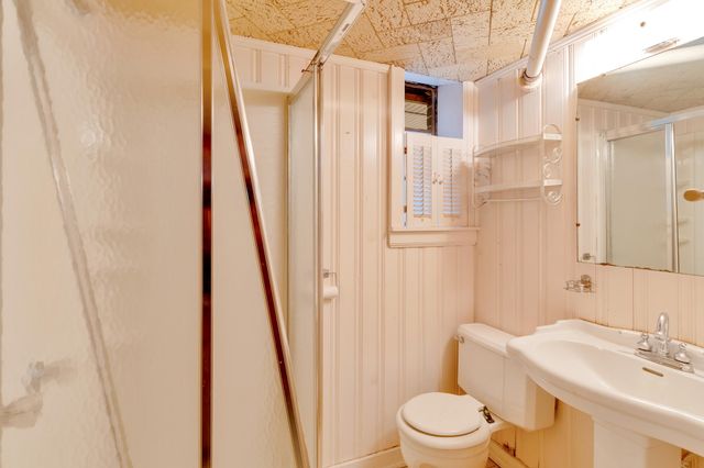 462 N Crest Road, Chattanooga, TN 37404