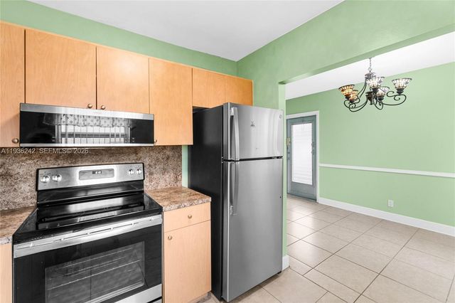 268 Coventry L 268, West Palm Beach, FL 33417