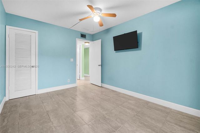 268 Coventry L 268, West Palm Beach, FL 33417