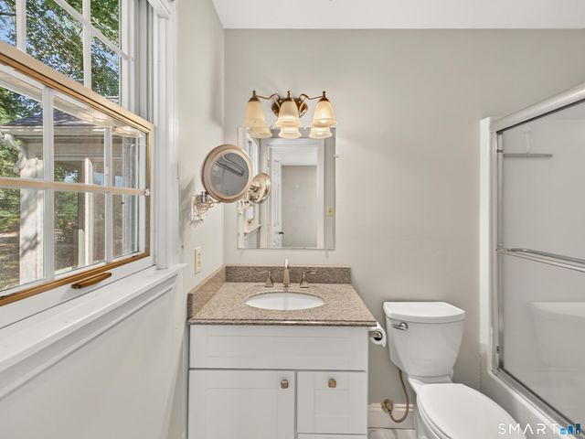 12 Essex Lane 12, Madison, CT 06443